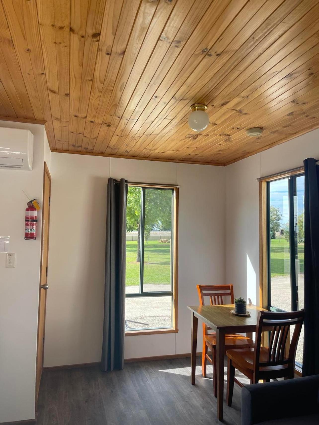 Kerang Holiday Park Esterno foto